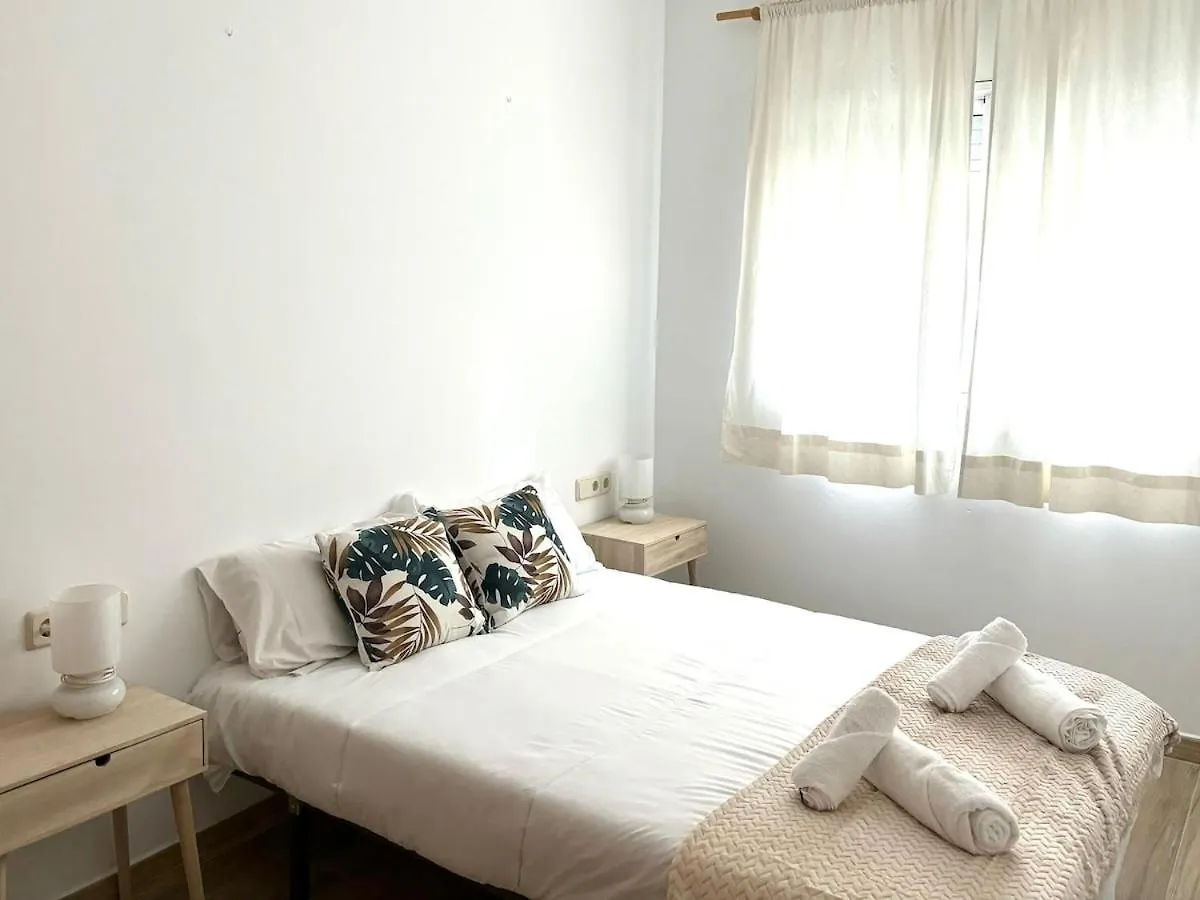 Apartamento Can Flores - Familias - Parejas - Parking - Piscina Lloret de Mar
