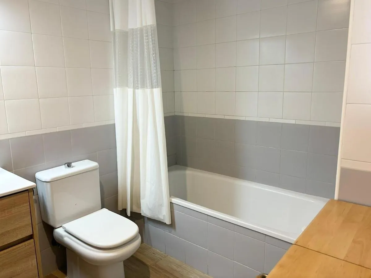 Apartamento Can Flores - Familias - Parejas - Parking - Piscina Lloret de Mar
