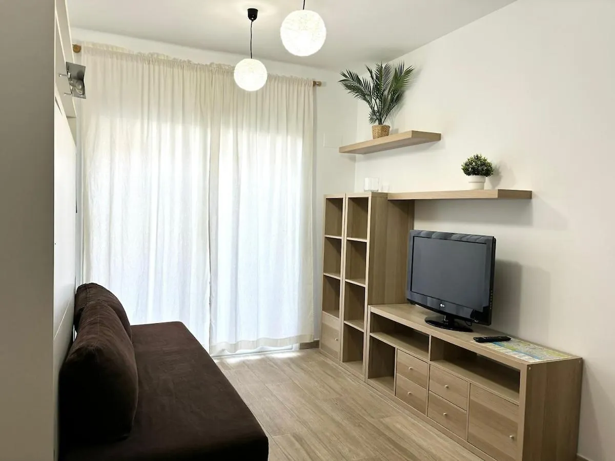 Apartamento Can Flores - Familias - Parejas - Parking - Piscina Lloret de Mar